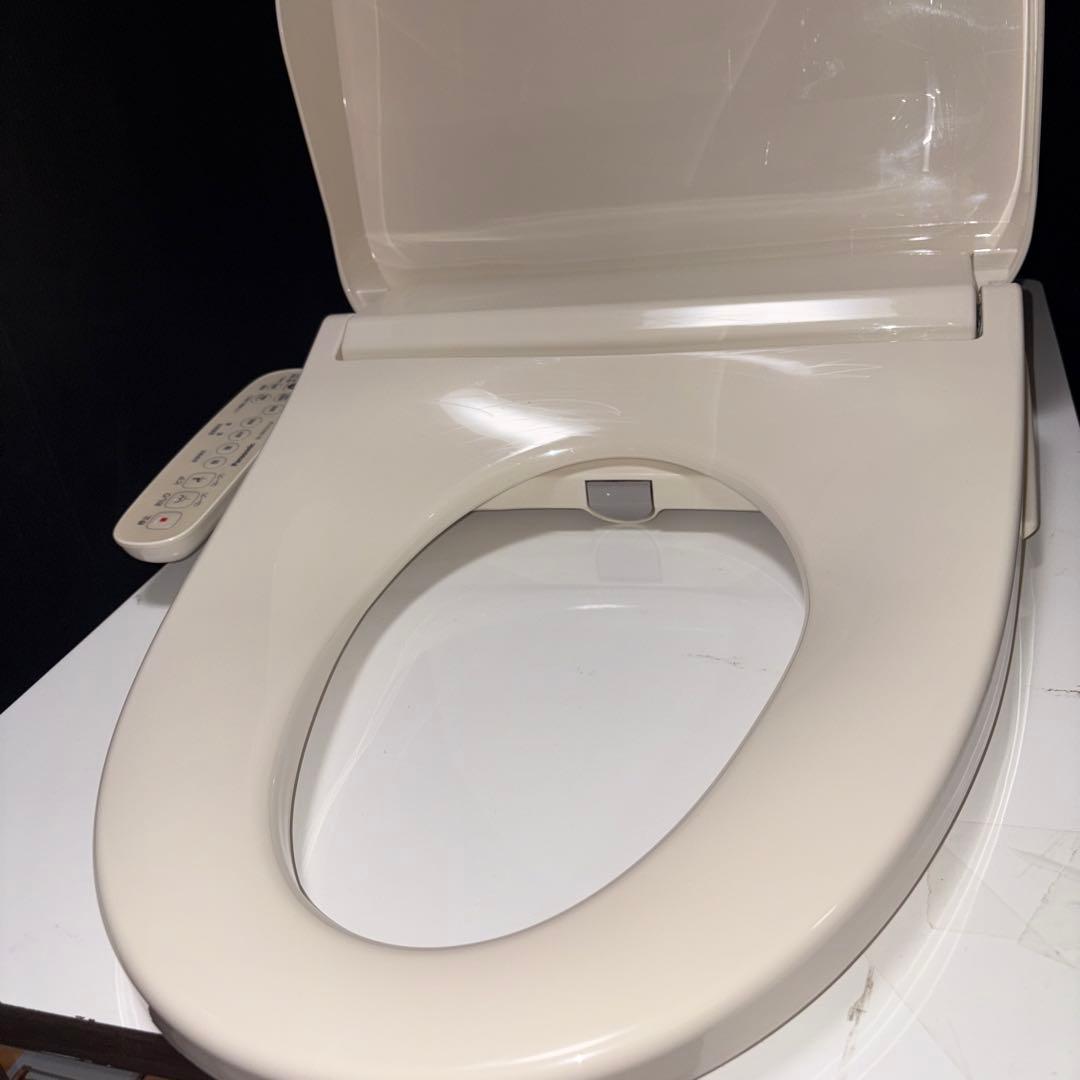 ⭐️美品⭐️2023年式 パナソニック　ウォシュレットDL-ERX10-CP