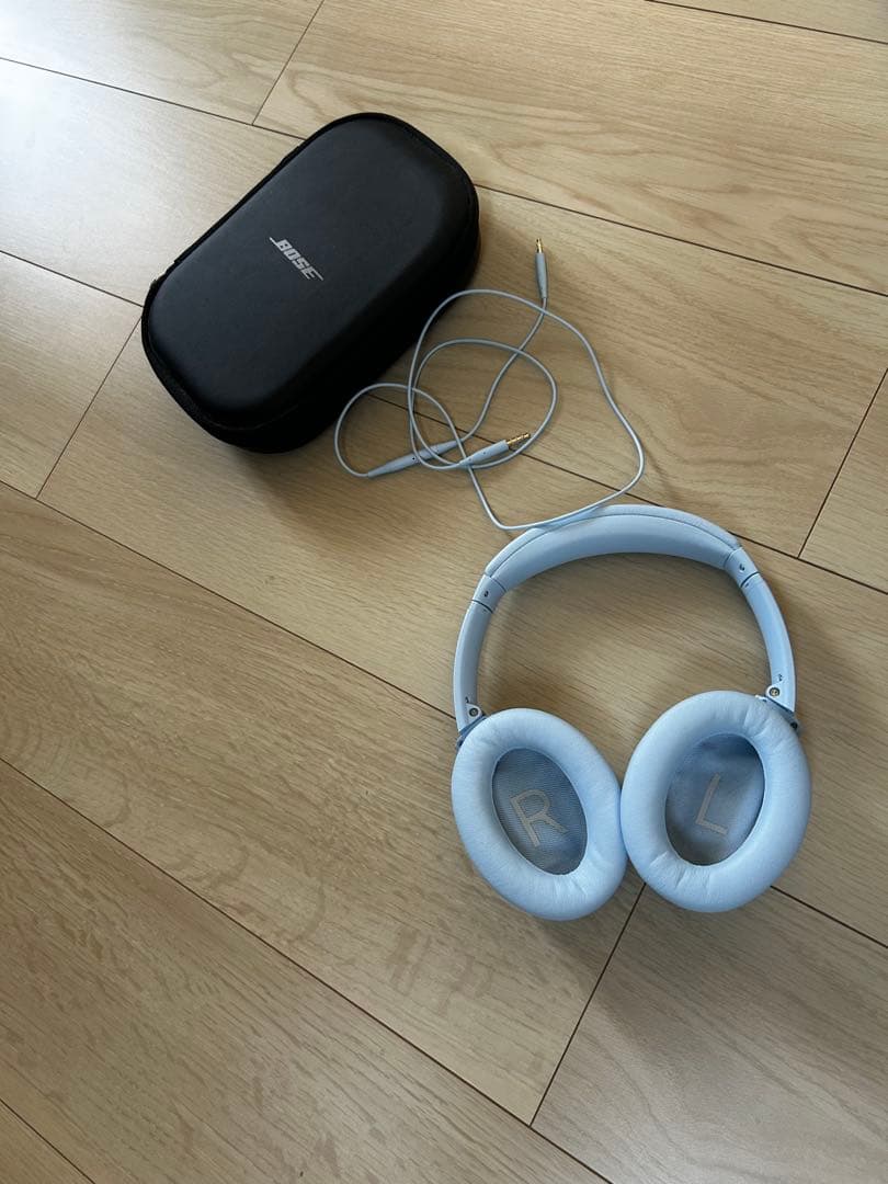 Bose ワイヤレスヘッドホン ライトブルー 収納ケース付き