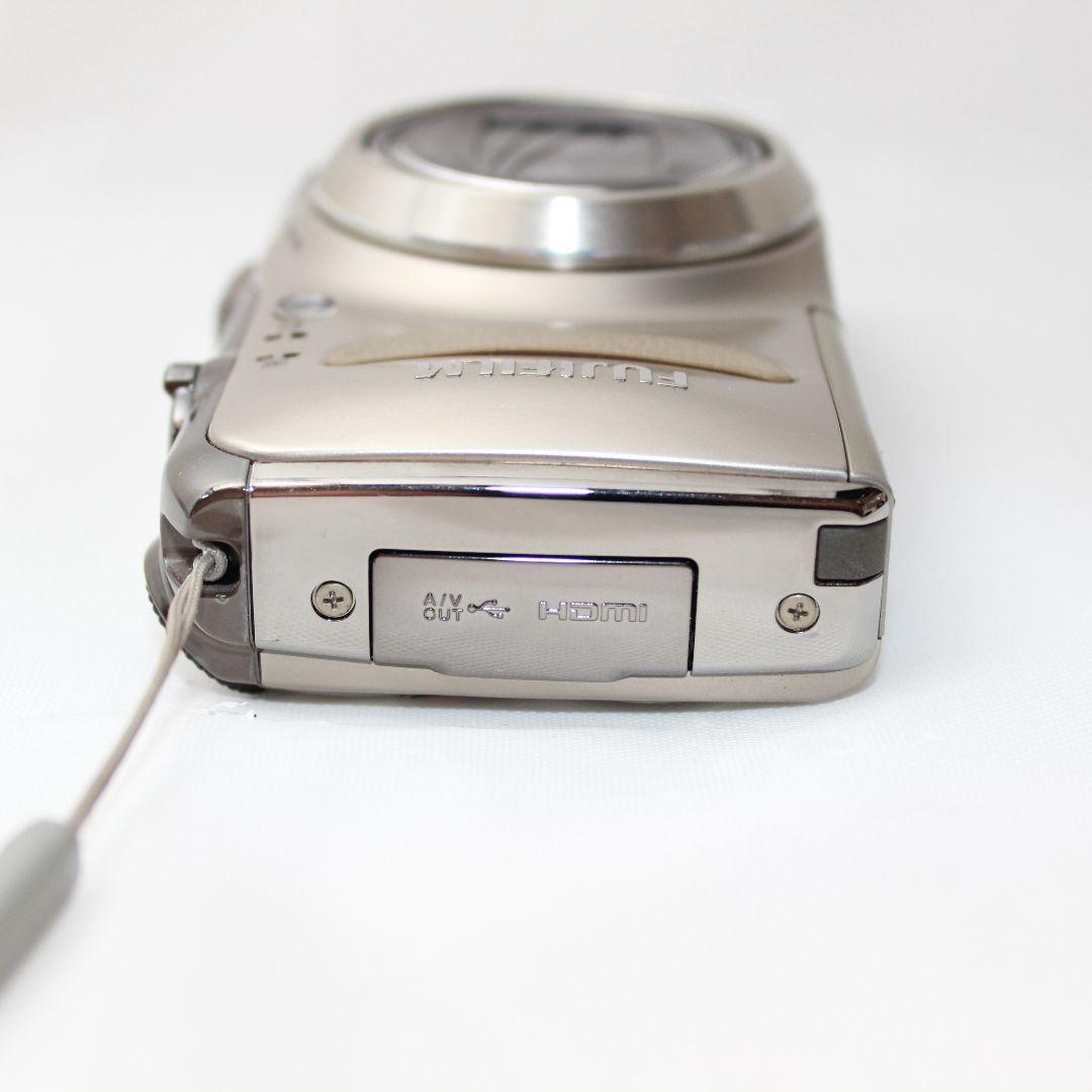 ✨動作品✨FUJIFILM FinePix F550EXR デジカメ 一式