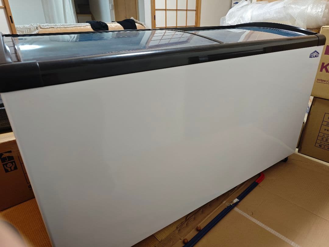 冷凍ショーケース 263L