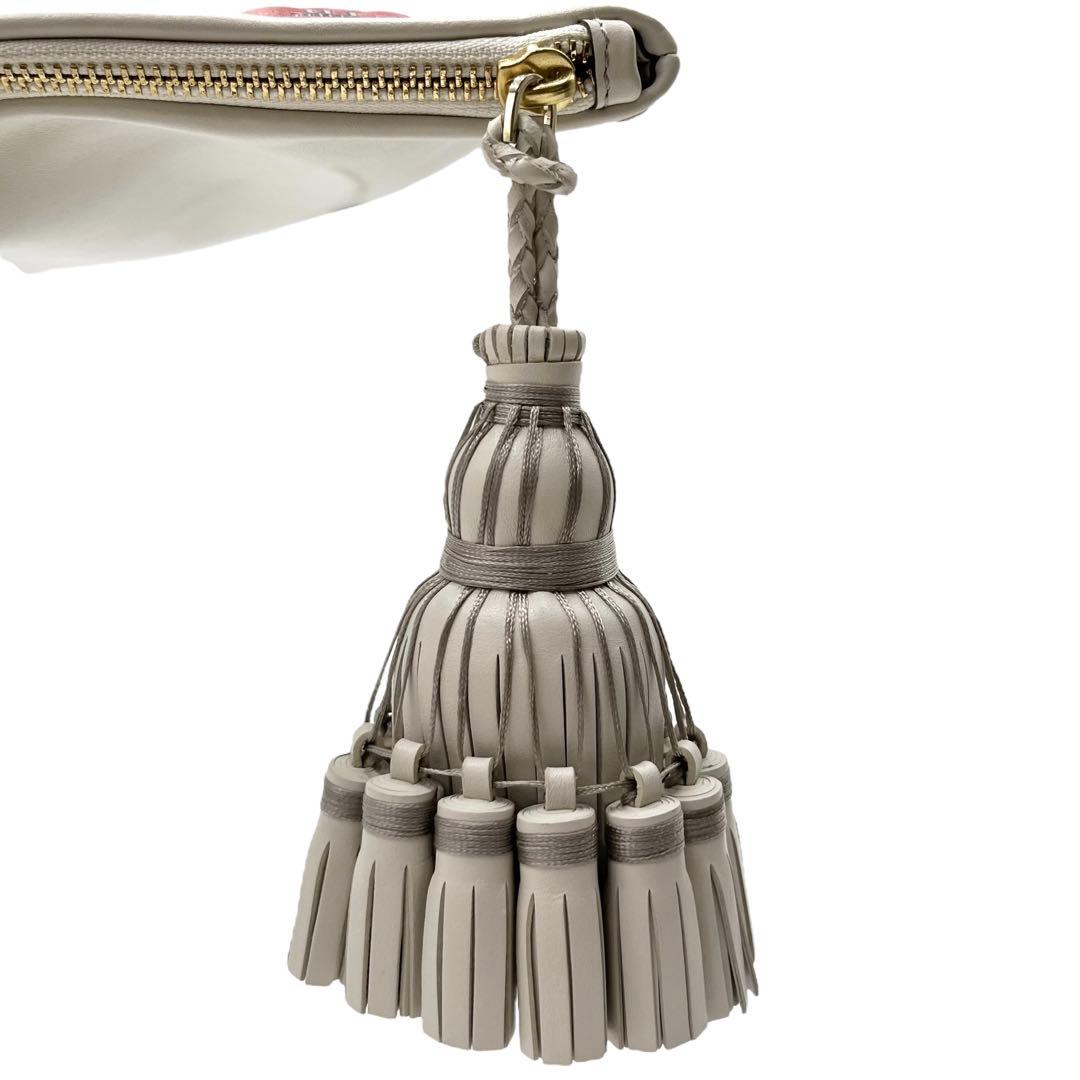 【美品】ANYA HINDMARCH アニヤハインドマーチ　クラッチバッグ