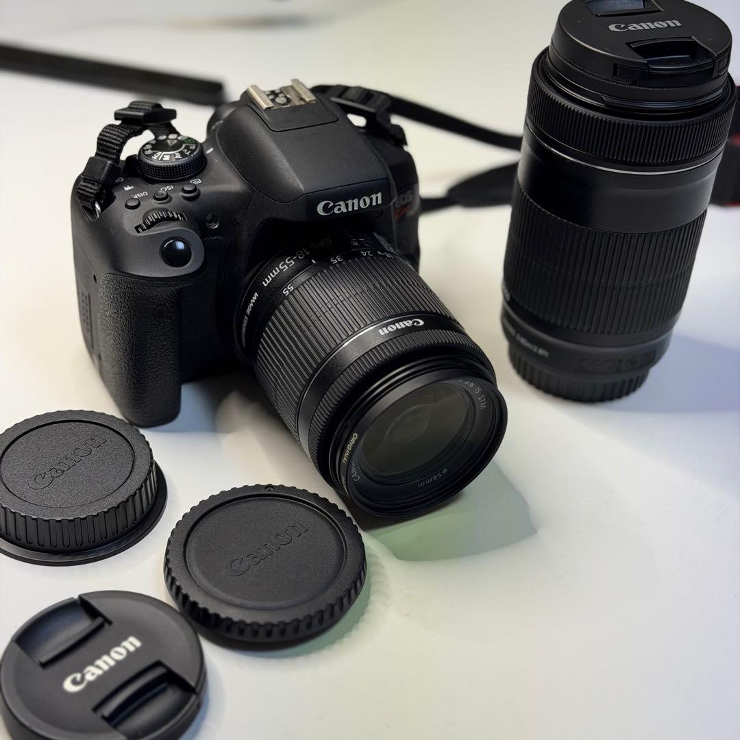 ★良品★ Canon EOS kiss x8i (W)キャノンイオスキス ダブル