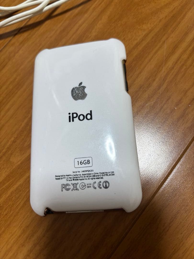 Apple iPod Classic 80GBと64GB