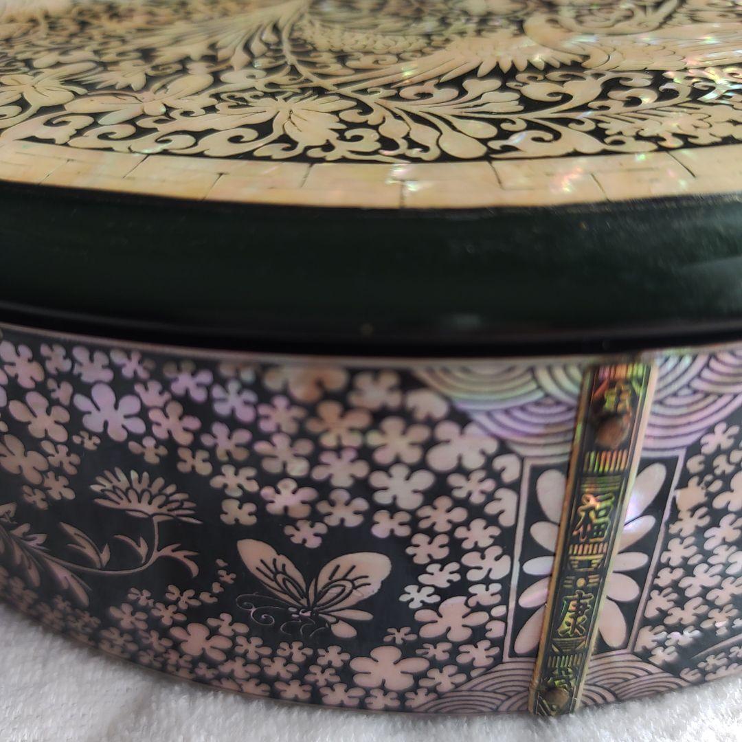 韓国漆器　螺鈿　美品お節正月縁起物　クジョルパン九節板　宝石箱
