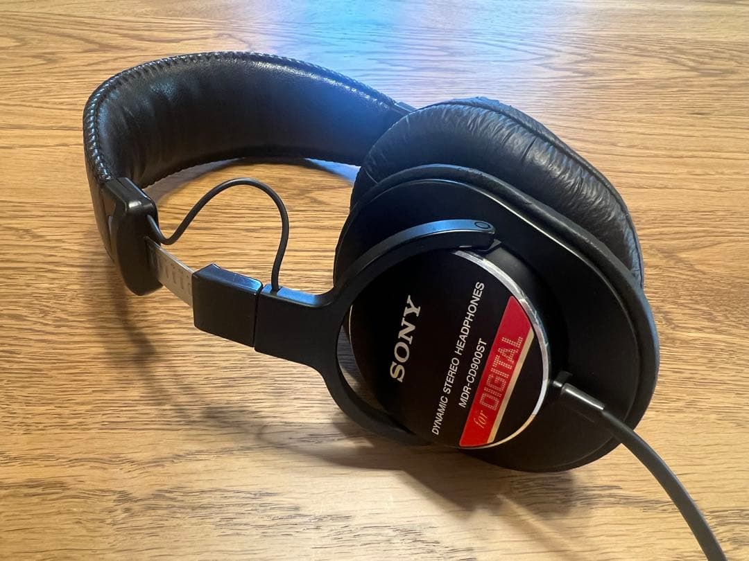 【ジャンク品】SONY モニターヘッドホン MDR-CD900ST
