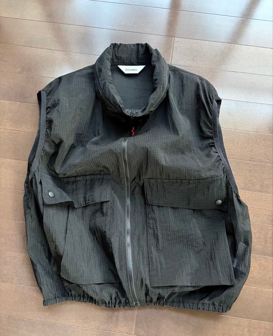 トップス DIGAWEL Nylon vest