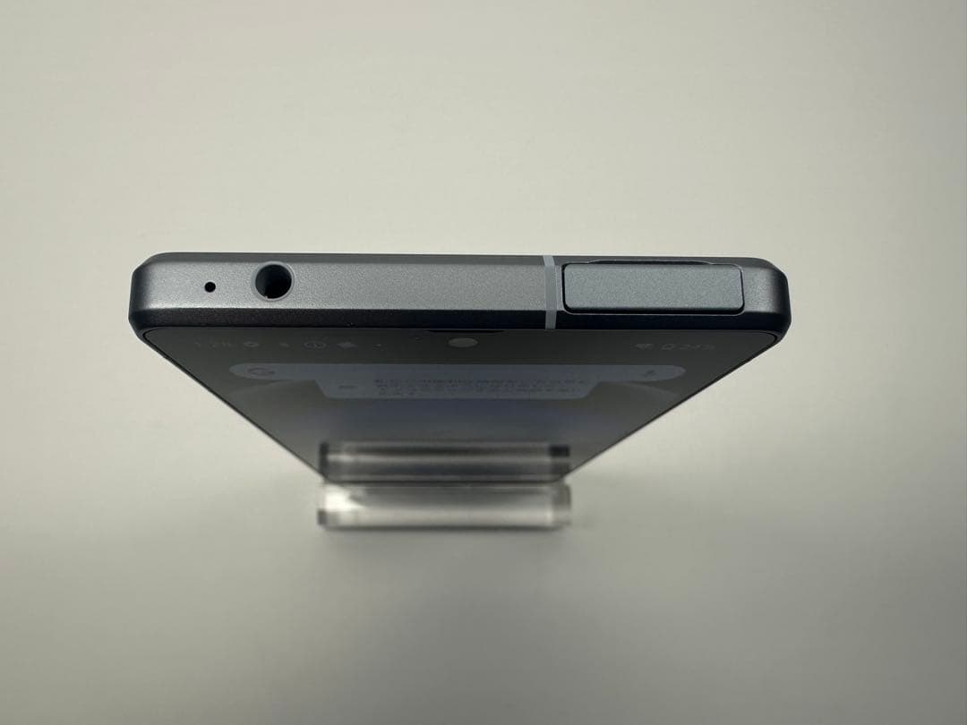 Aquos R8 docomo SH-52D 256GB SIMフリー ブルー