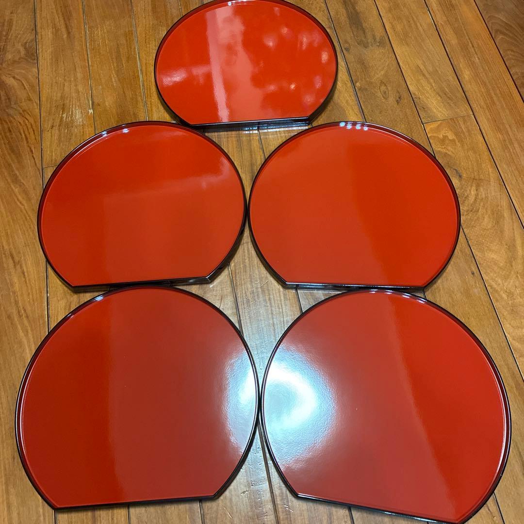 半月盆.黒朱リバーシブルお盆.天然木.漆器5枚揃え⭐︎箱付き