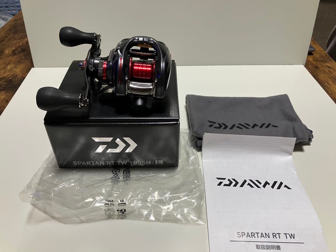 ダイワ　スパルタンＲＴ　レッドチューン　ＴＷ１００ＳＨＬ　①