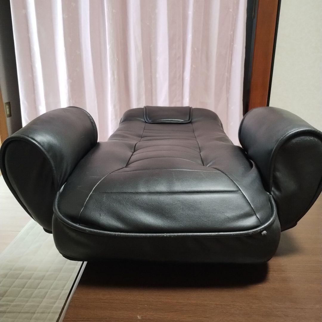 リクライニングチェア 合成皮革 ブラック回転台付き　送料込み