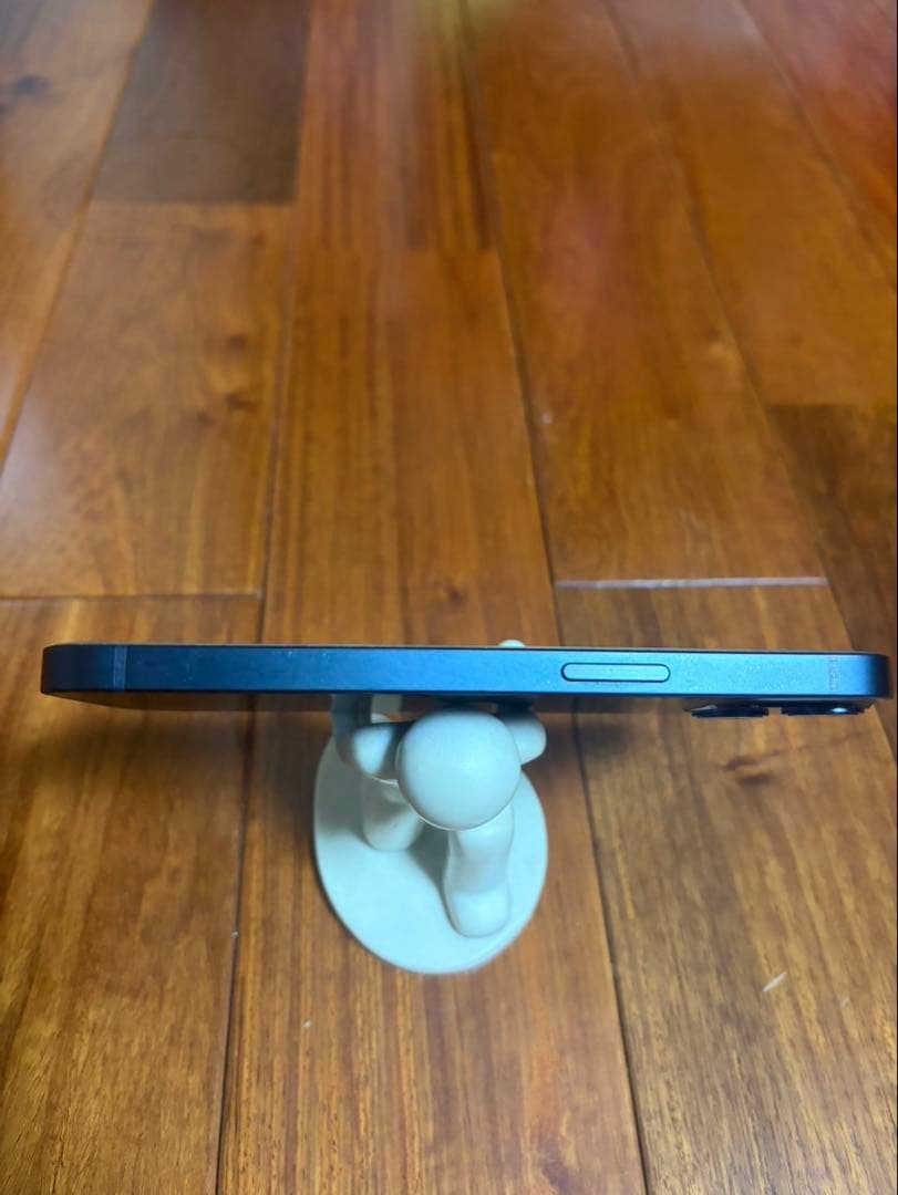 rinriku23　iPhone 13 128GB SIMフリー