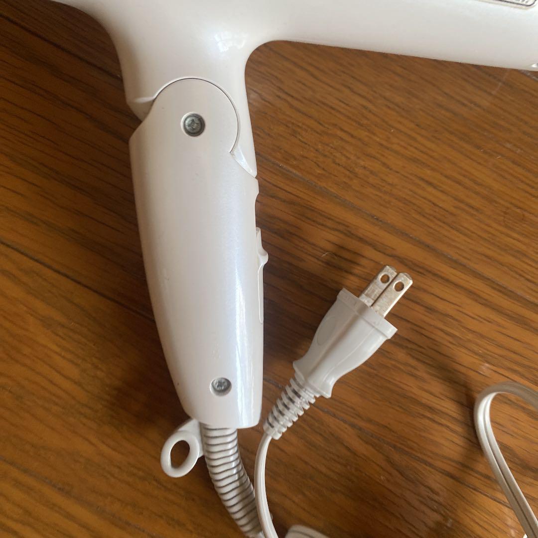 ヘアドライヤー Panasonic EH-CNA98-W