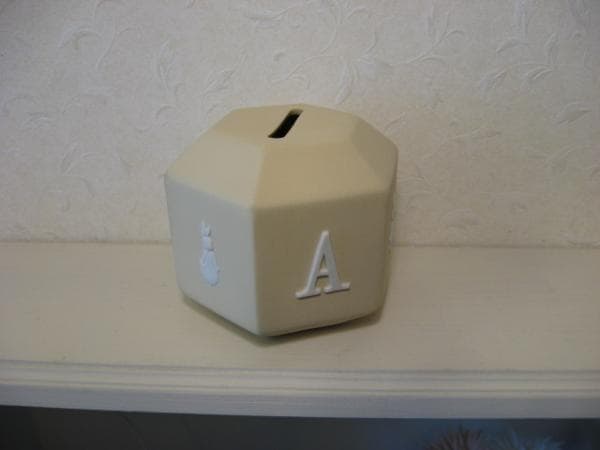 ピーターラビット ジャスパーの貯金箱 プリムローズ（薄い黄色）