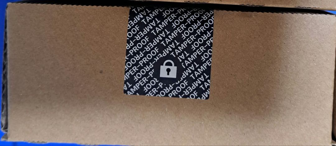 新品の未開封　CJ2M-CPU13 Ver 2.2 オムロン　 PLC 数量1個