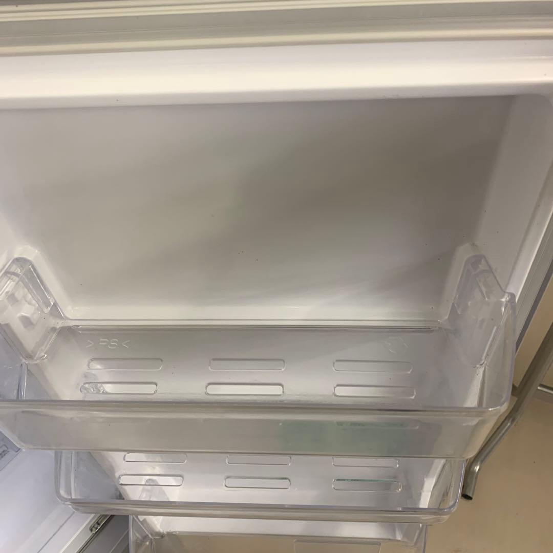 三菱　冷蔵庫168L 2ドア　MR-P17D-S 右開き2019年　日本製