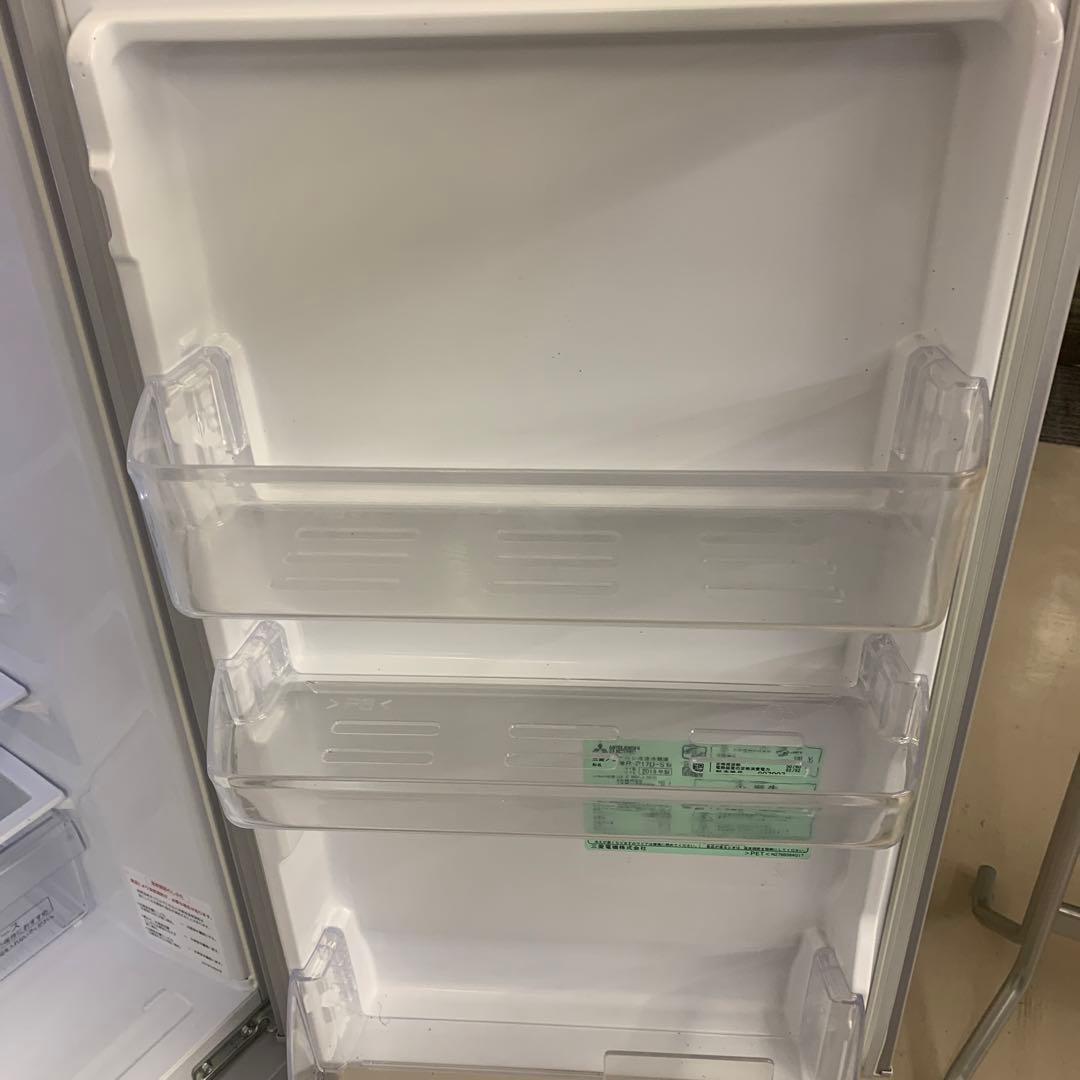 三菱　冷蔵庫168L 2ドア　MR-P17D-S 右開き2019年　日本製