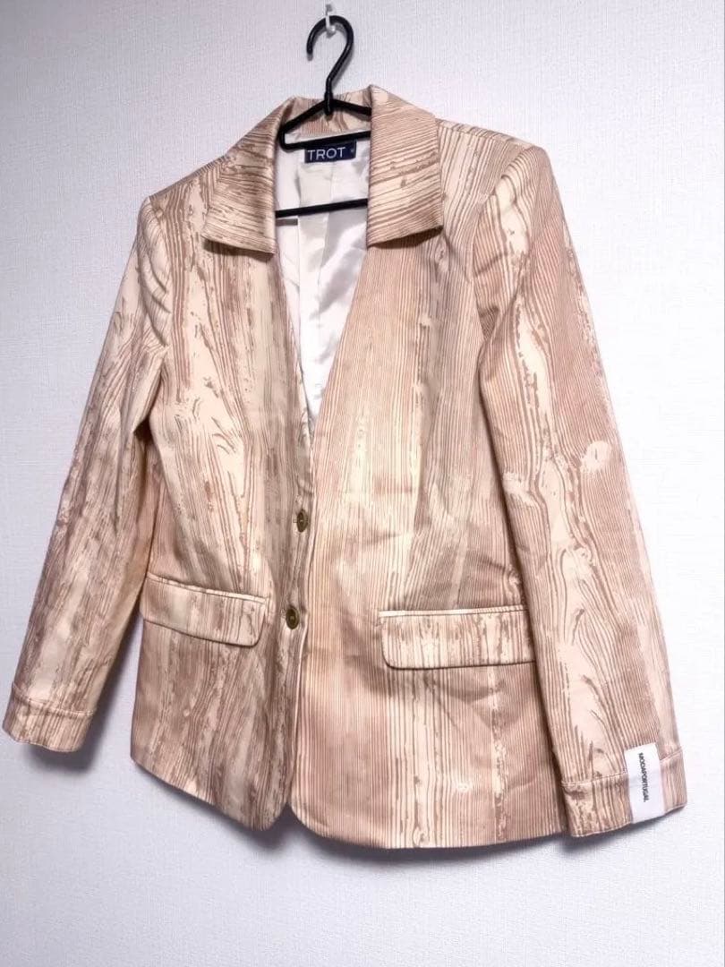 万博 expo ポルトガル 制服 TROT 木目調プリント ジャケット ad