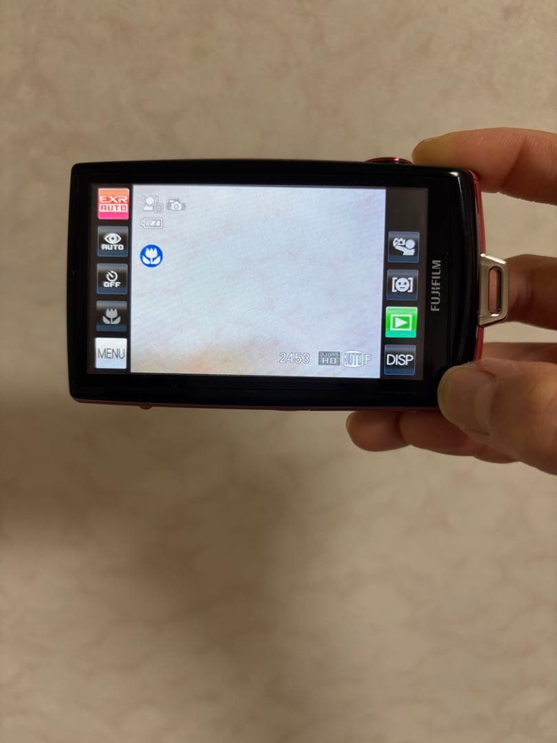 Fujifilm FinePix Z1100EXR ピンク