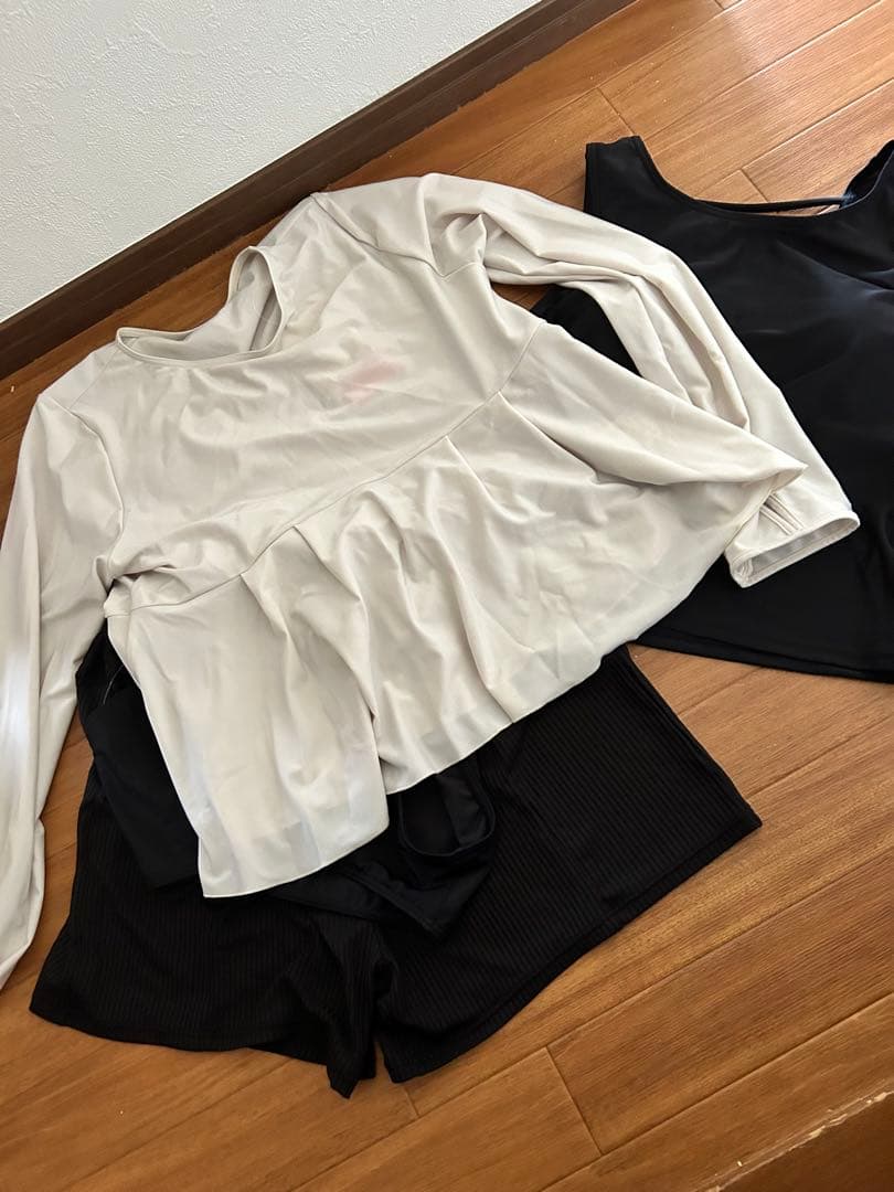 しまむら　mysa closet 水着4点セット　ブラック