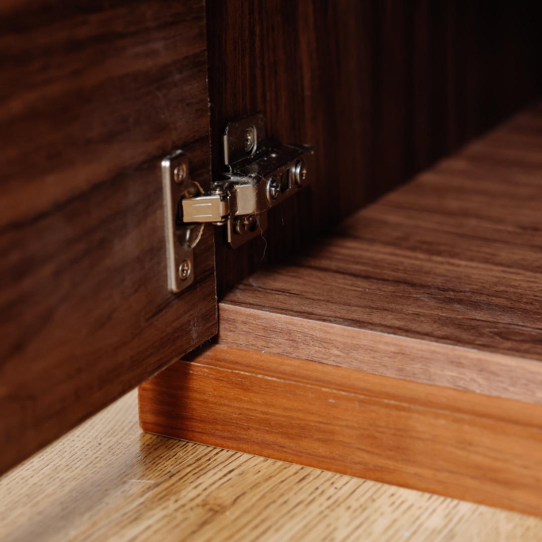 無印良品　木製キャビネット　木扉　ウォールナット材突板　磯野タマさま専用