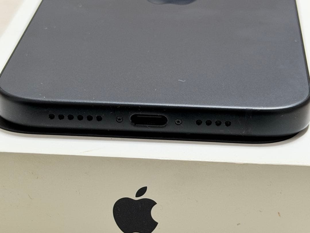 【極美品】iPhone15plusブラック128GB SIMフリー最大容量99%