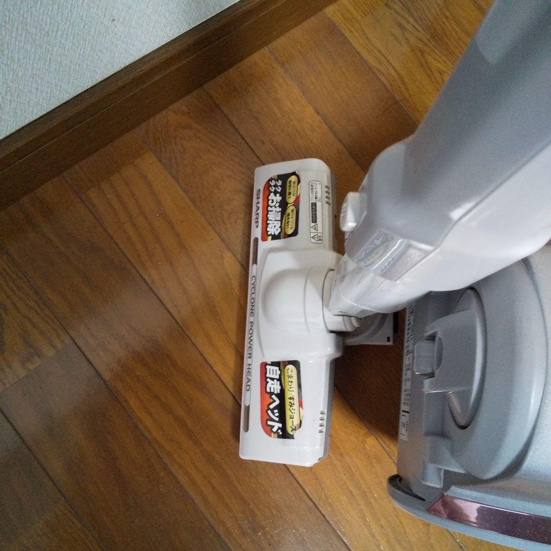 ジャンク品 SHARPキャニスター掃除機 ホワイト/シルバー