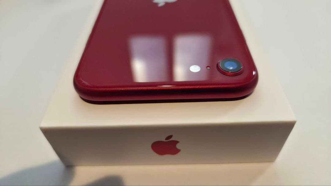 ジャンク　iPhone SE3 第三世代 64GB レッド