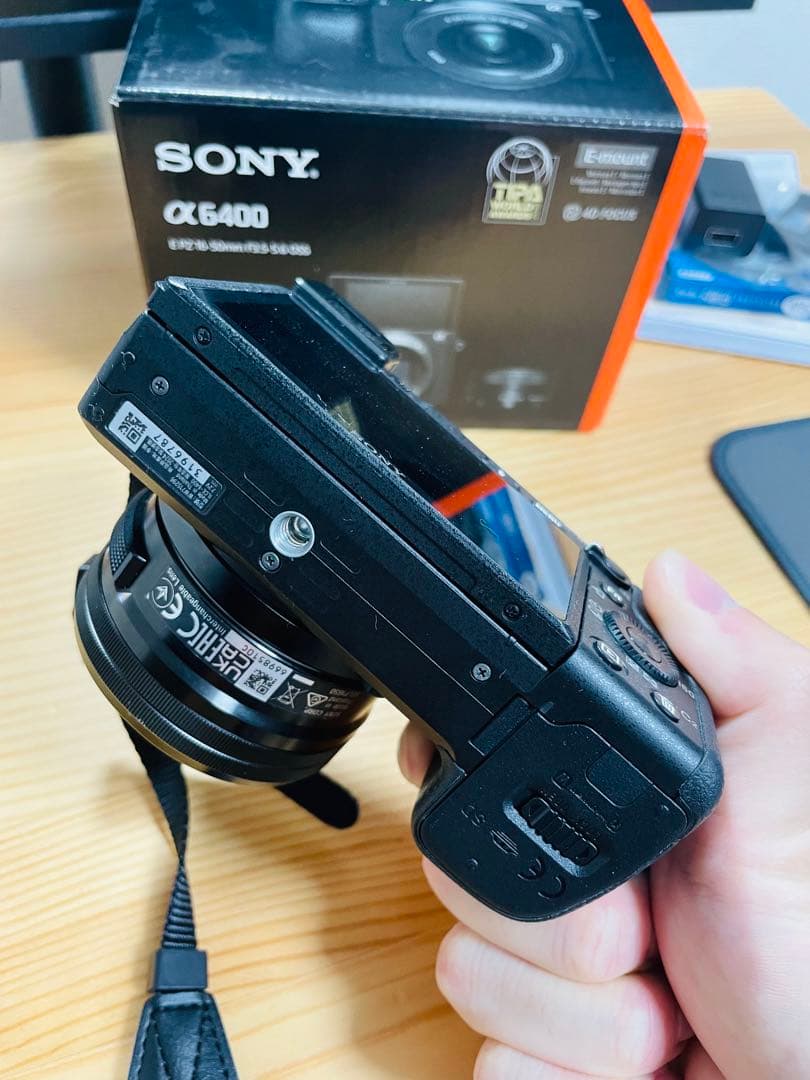 SONY α 6400 パワーズームレンズキット (16-50mm)