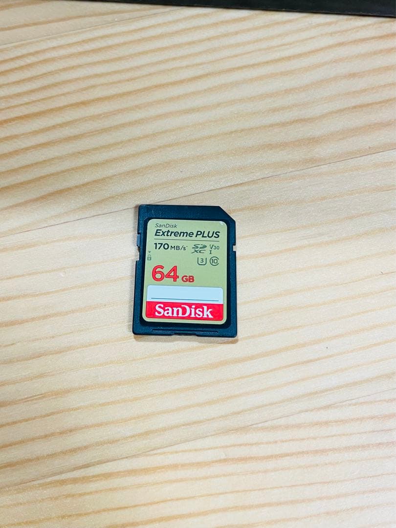 SONY α 6400 パワーズームレンズキット (16-50mm)