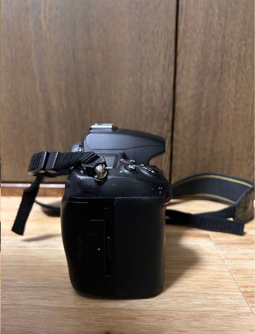 高画質・高性能Nikon D7000 デジタル一眼レフカメラ訳あり現状品