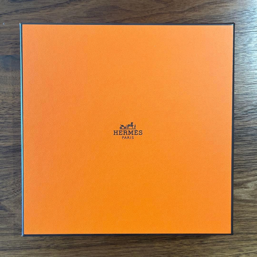 【新品未使用】 エルメス アヴァロン タオルハンカチ HERMES 箱　袋付き