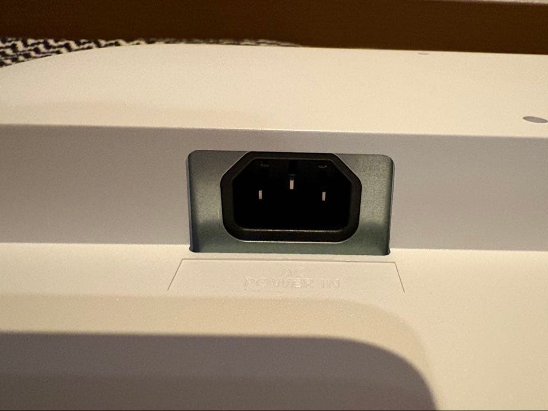 美品I-O DATA ホワイトディスプレイ 本体