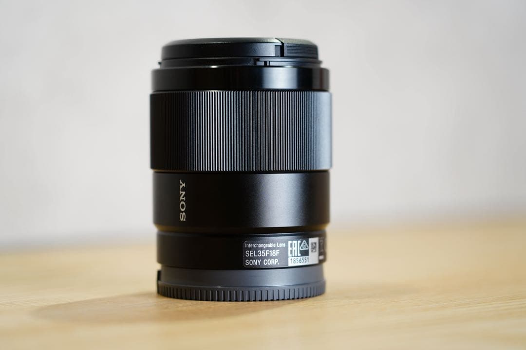 【美品】SONY FE 35mm F1.8（元箱・付属品完備）