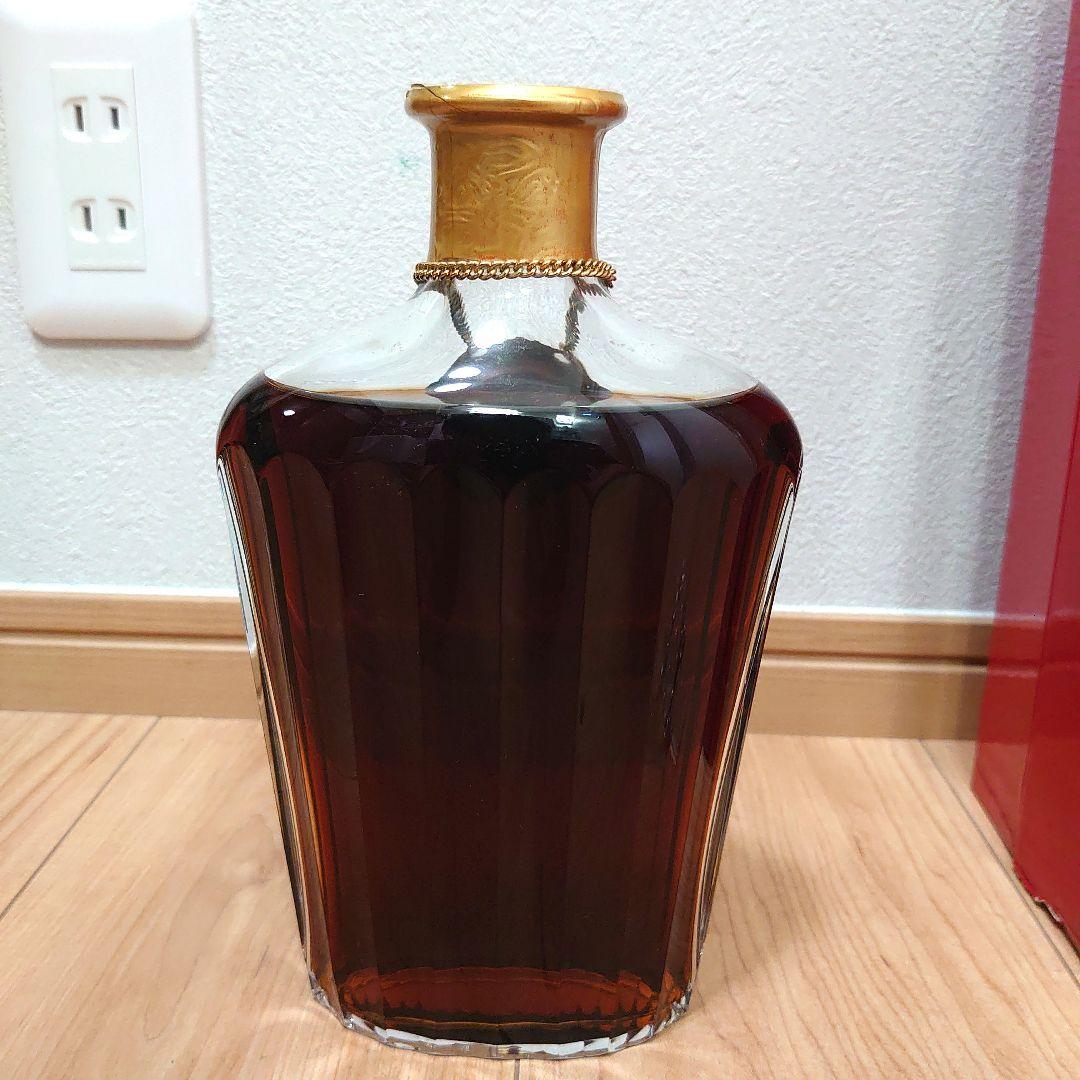 古酒　CAMUS Cognac Baccarat 2000 ギフトボックス入り