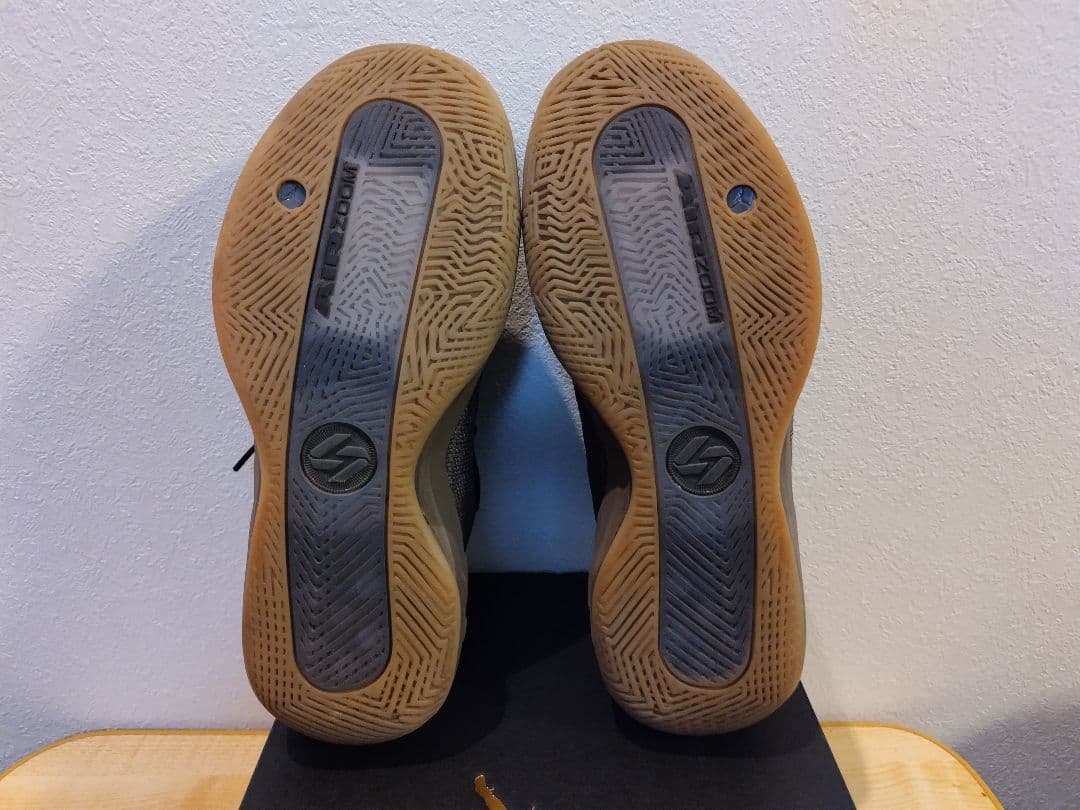 m*o様 ジョーダンルカ　バスケットシューズ .77 PF HF0819-200