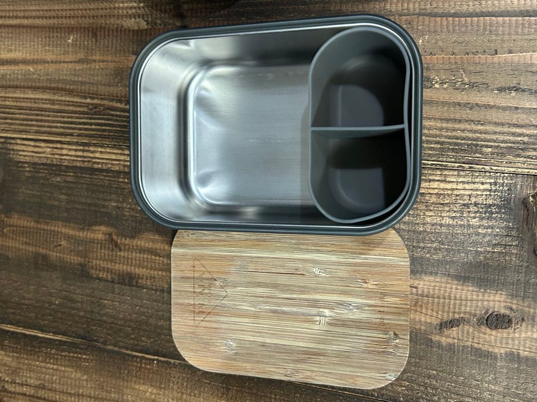 PRADA ロゴランチボックス ＋ロゴガラスランチボウルblack+blum