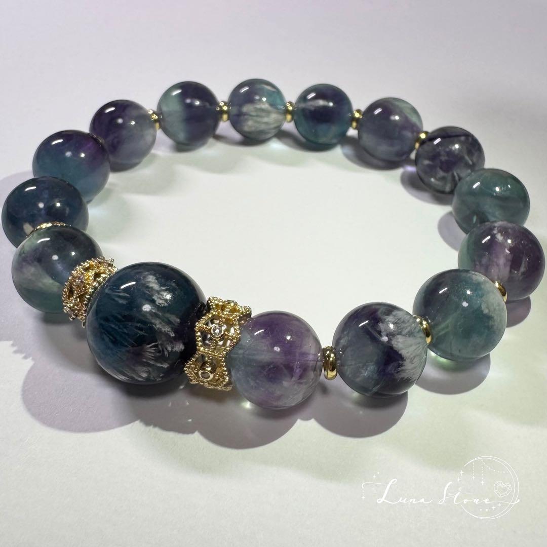 【ブルーフェザーインフローライト】透明感あふれる青の羽模様 天然石 ブレスレット