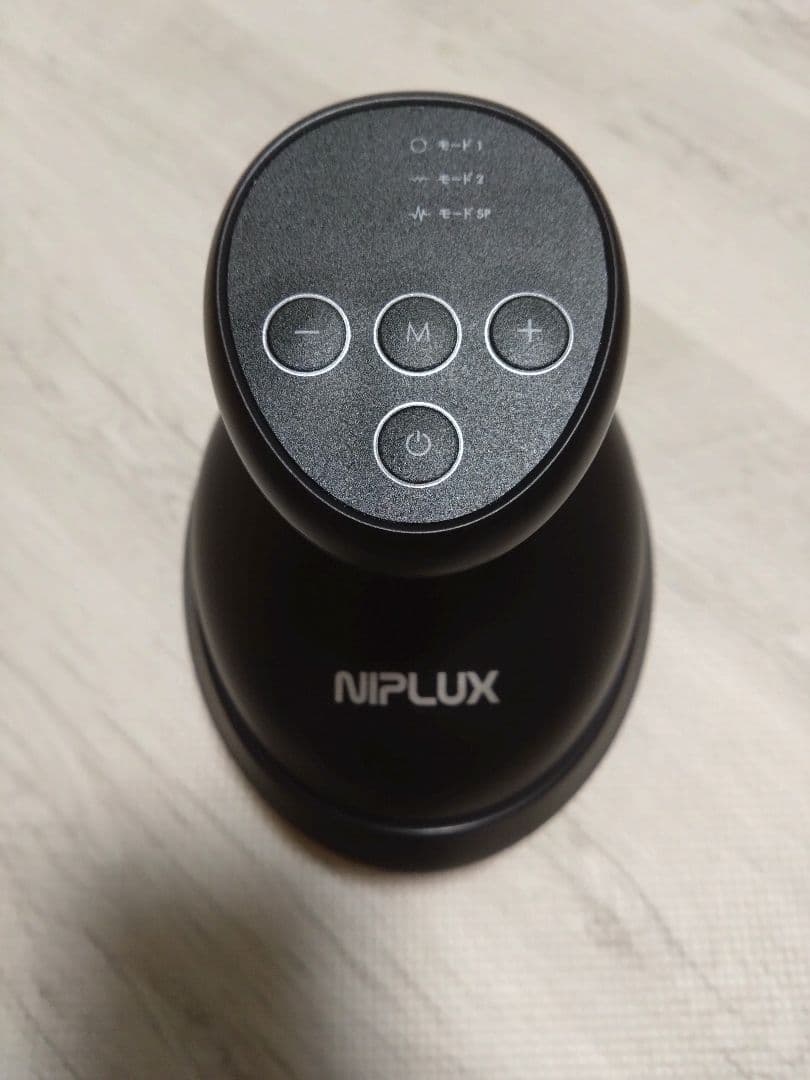 NIPLUX EMSヘッドスパ