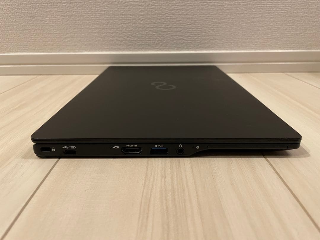 富士通 U9312/J i7 12世代 256GB Office