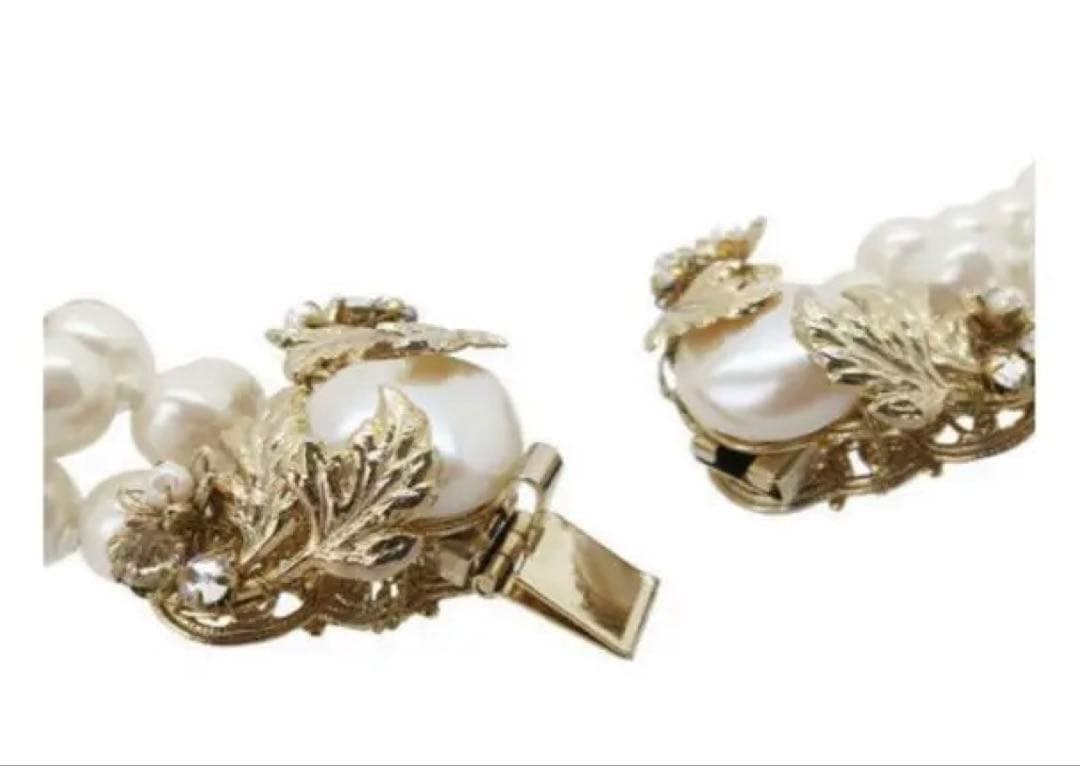 パール調ネックレス