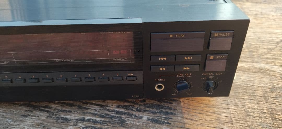 DENON DCD-3300 CDプレーヤー デノン