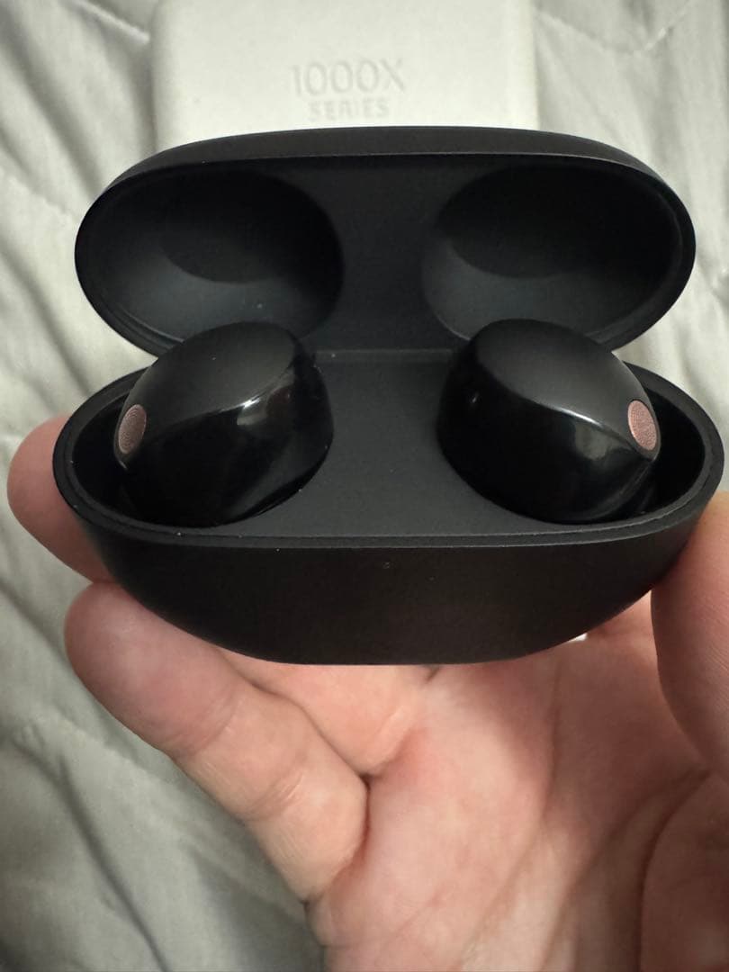 こ*ぶ様 SONY WF-1000XM5 ノイズキャンセリングイヤホン　美品