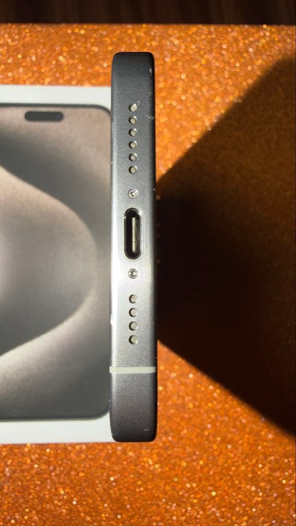 【海外版・無音】iPhone 15 Pro Max 1TB SIMフリー 美品