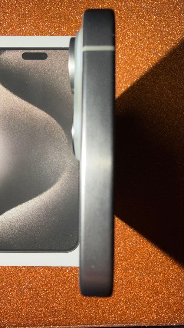 【海外版・無音】iPhone 15 Pro Max 1TB SIMフリー 美品