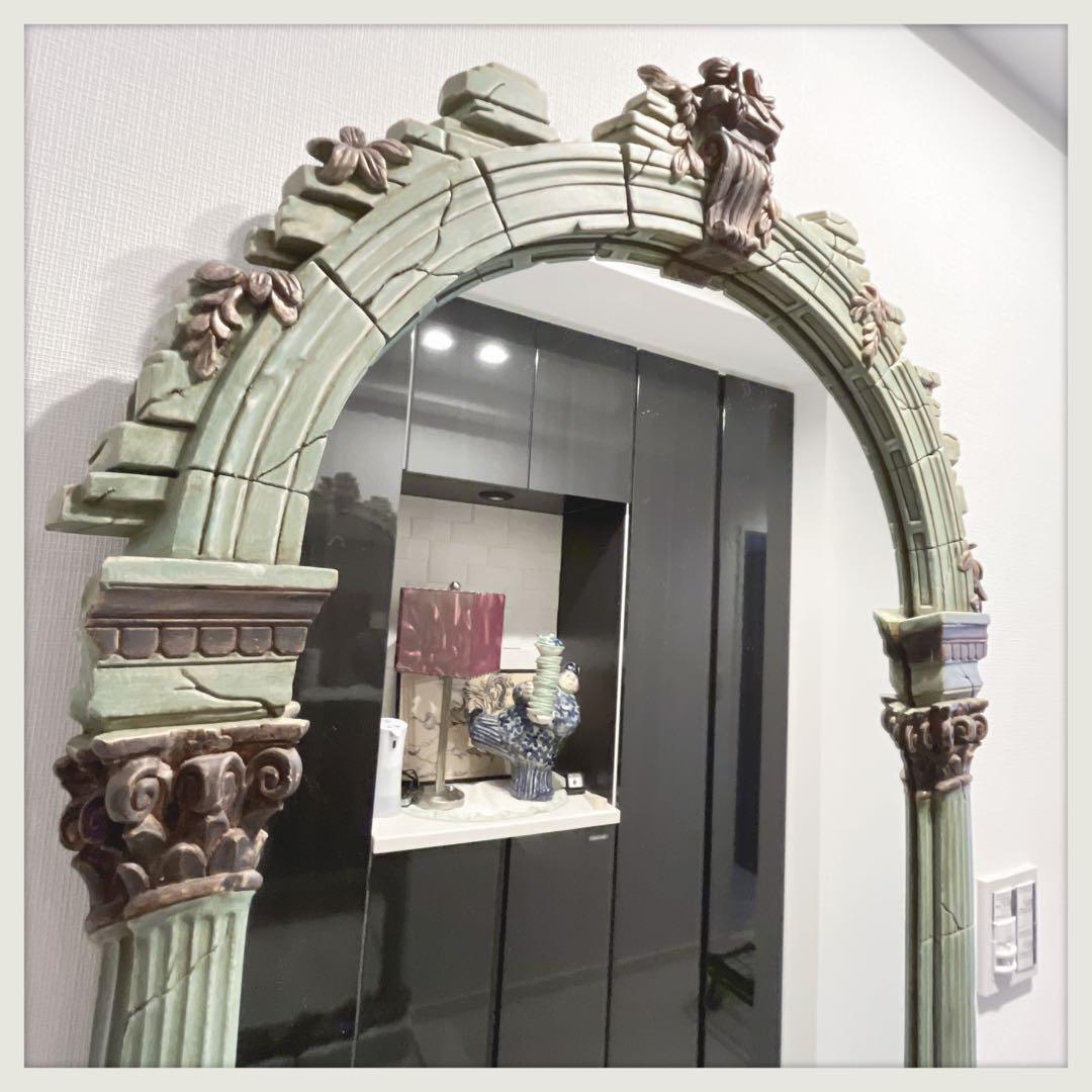 イタリア　1980年代ヴィンテージミラー　ゴールドモチーフ　遺跡風アレンジ