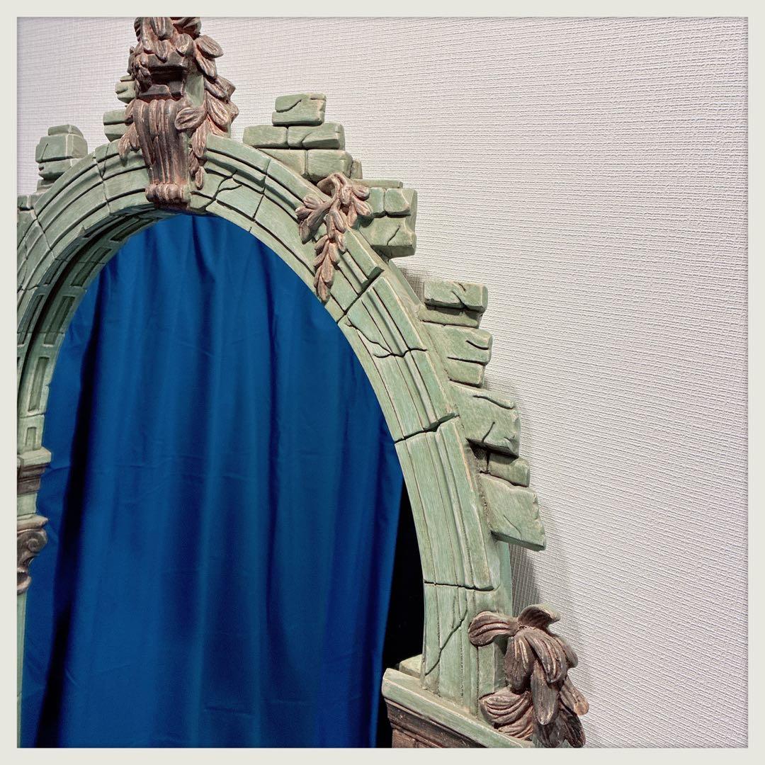 イタリア　1980年代ヴィンテージミラー　ゴールドモチーフ　遺跡風アレンジ