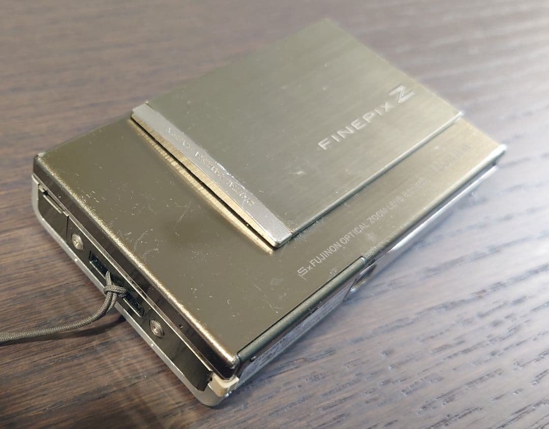富士フィルム Finepix Z100fd 本体+付属品