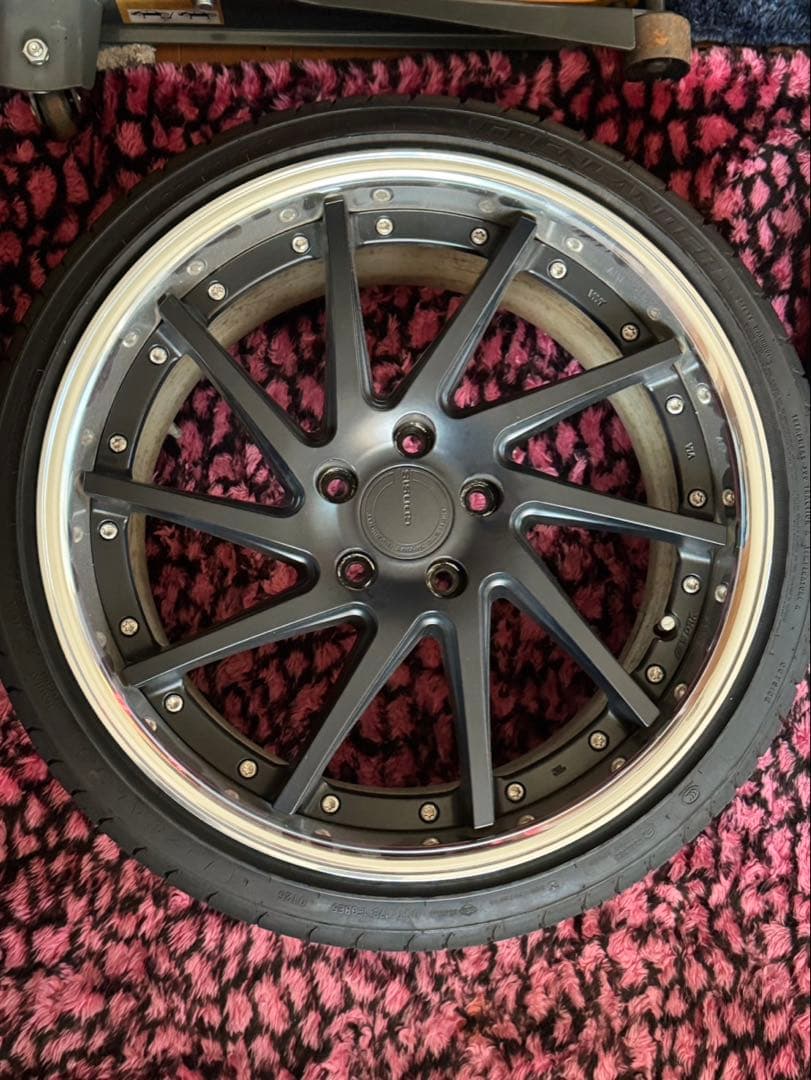 WORK グノーシスCVS 19インチ4本　pcd114.3 バラ売り可能です