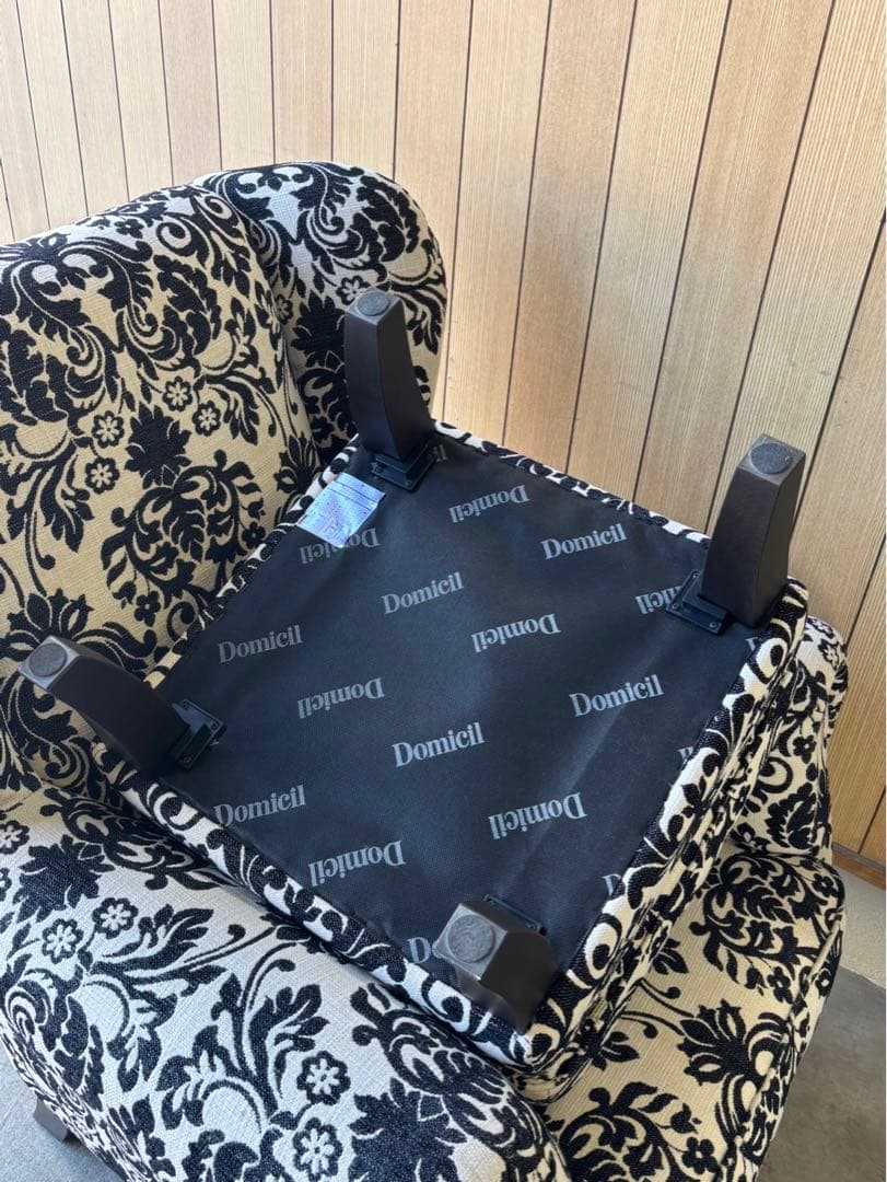 【ドイツ 定価25万 IDC大塚家具 ドミシール 1人掛けソファ オットマン付き