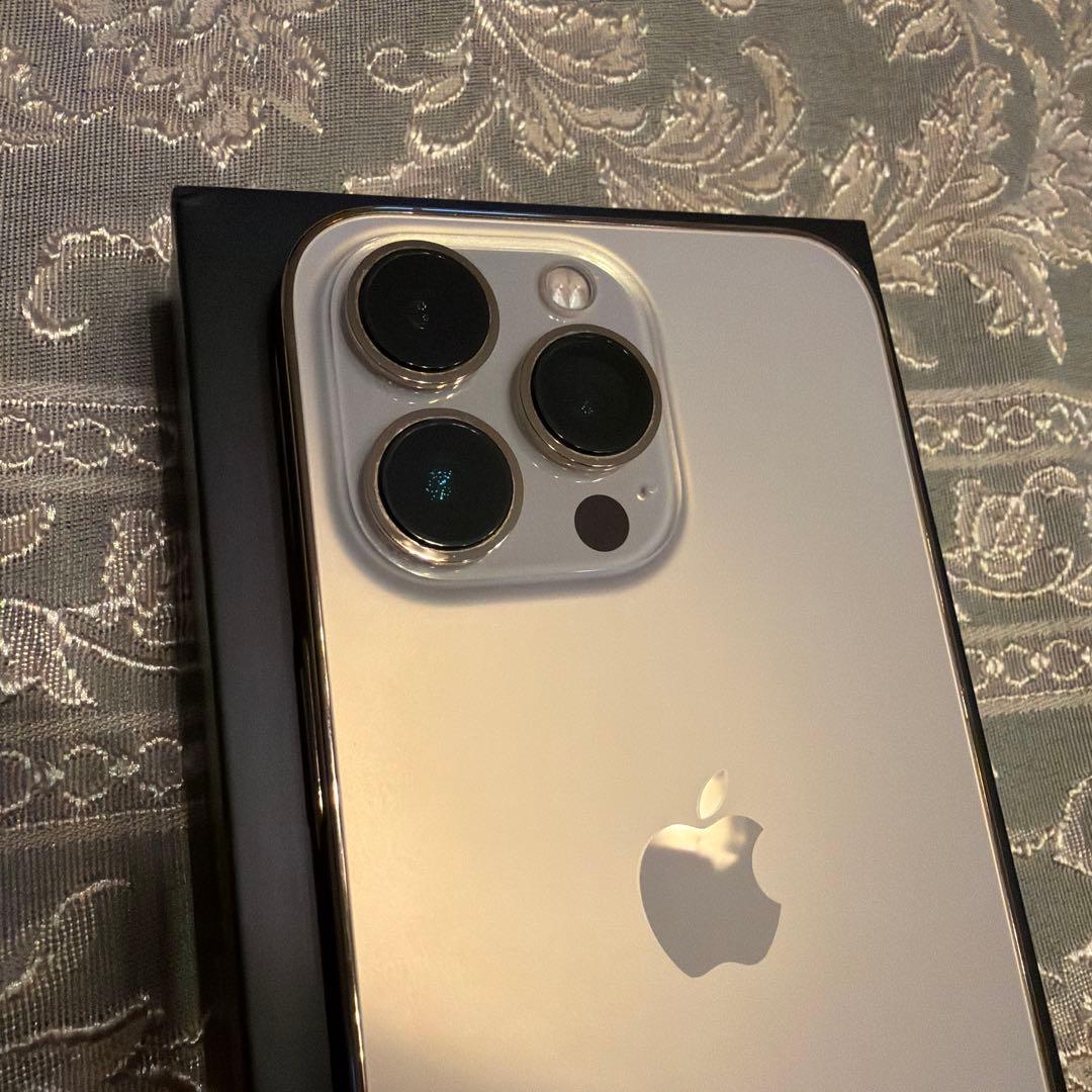 Apple iPhone13 Pro 128GB SIMフリー　ゴールド